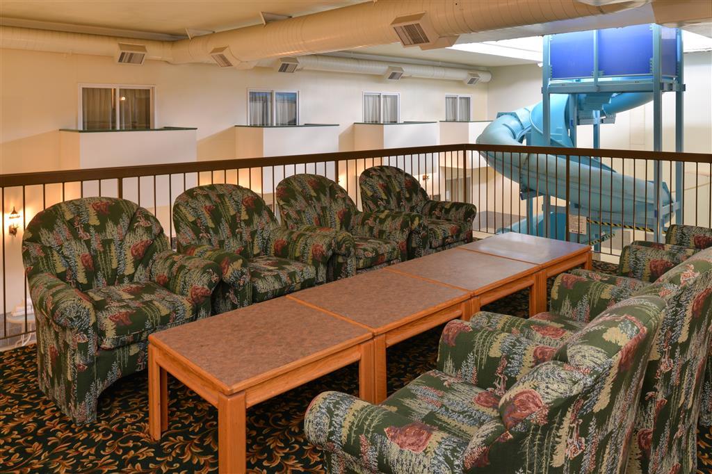 Canadas Best Value Inn Valemount Interior photo